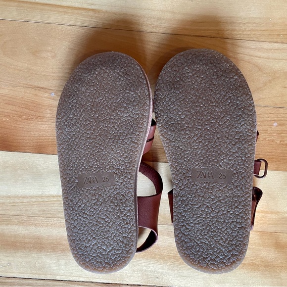 Zara | Toddler sandals - Picture 3 of 3